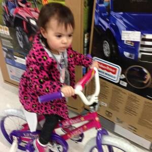 Meet your Posher, Anna